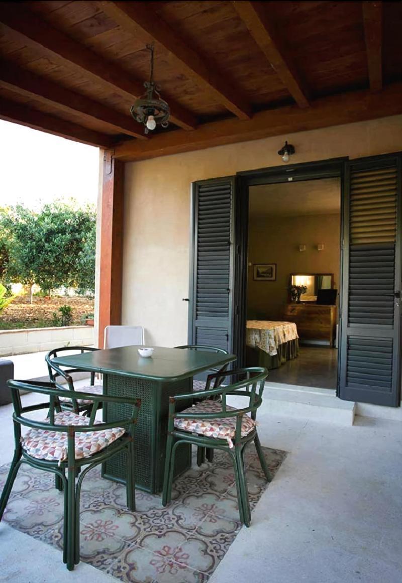 Baglio Sant'Andrea Bed & Breakfast Valderice Eksteriør bilde