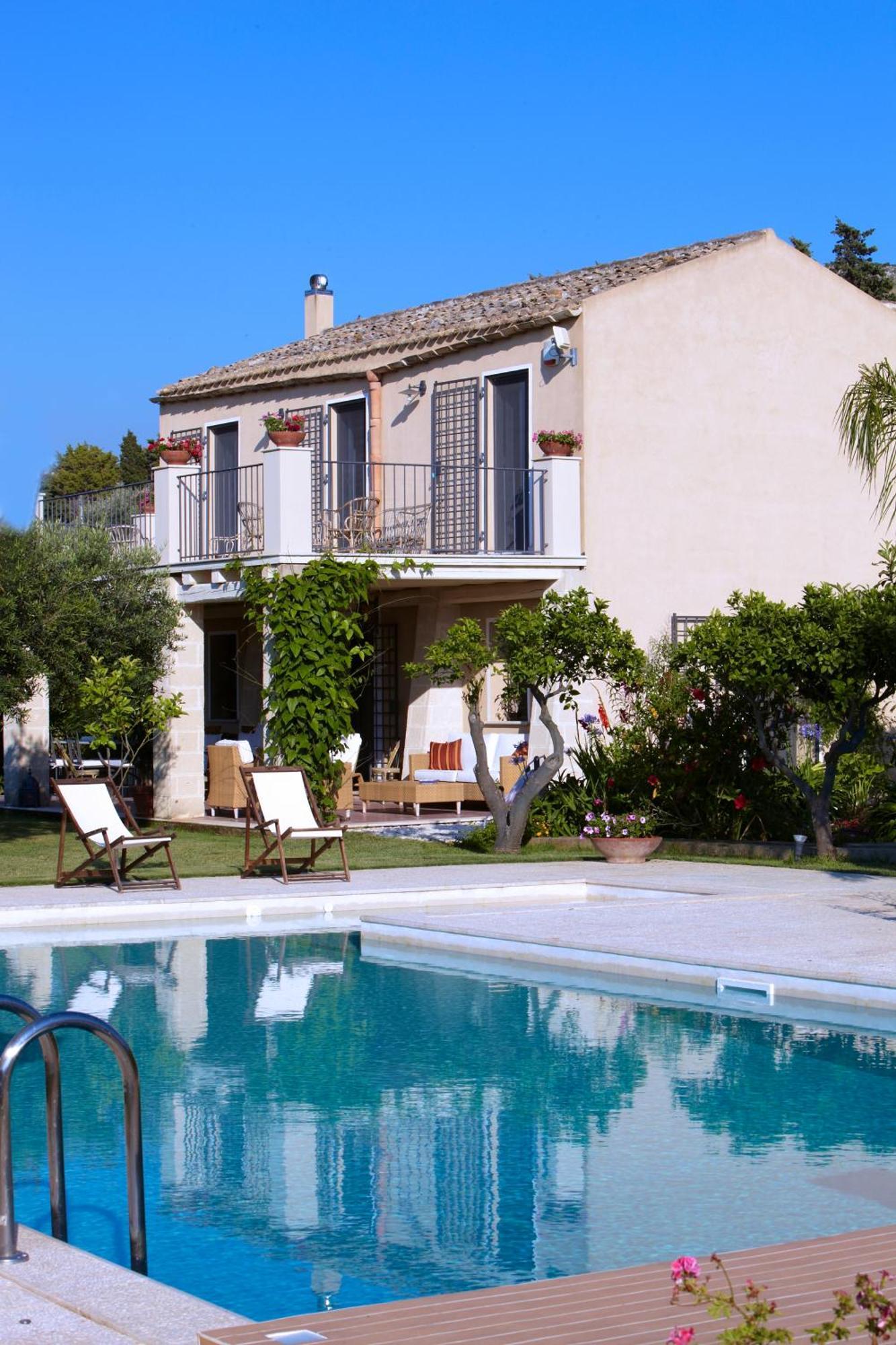 Baglio Sant'Andrea Bed & Breakfast Valderice Eksteriør bilde